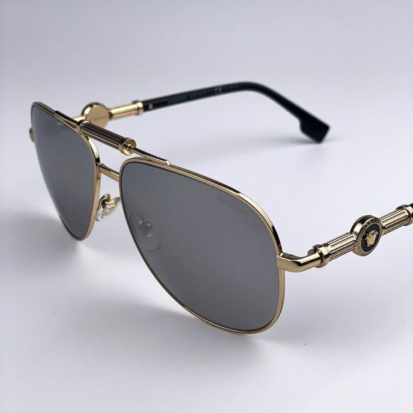 NEW Versace VE2236 1002Z3 Gold Silver Mirrored Polarized Pilot Unisex Sunglasses - Picture 4 of 15
